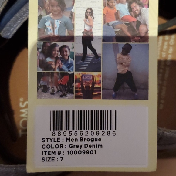 Toms - Picture 3 of 3